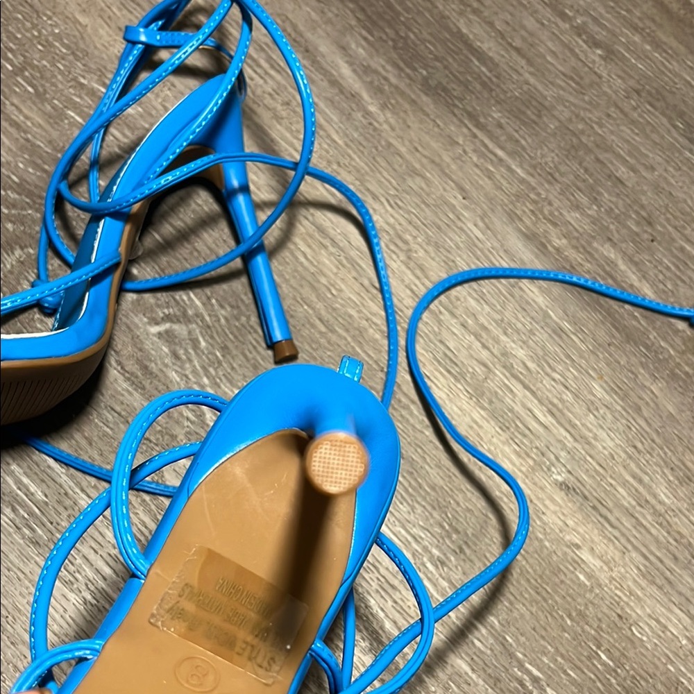 ❌SOLD❌Blue Strappy Lace-Up Heels - Picture 12 of 14